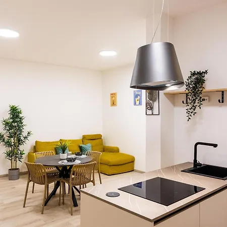 Al Porto, Luxury Lägenhet *
